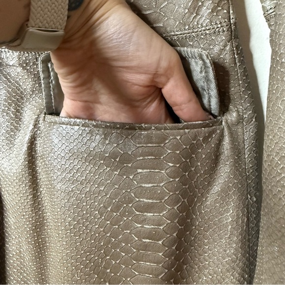 BCBGMAXAZRIA 100% Genuine Leather Tan Snakeskin Longlined Layering Fall Jacket - Picture 5 of 11